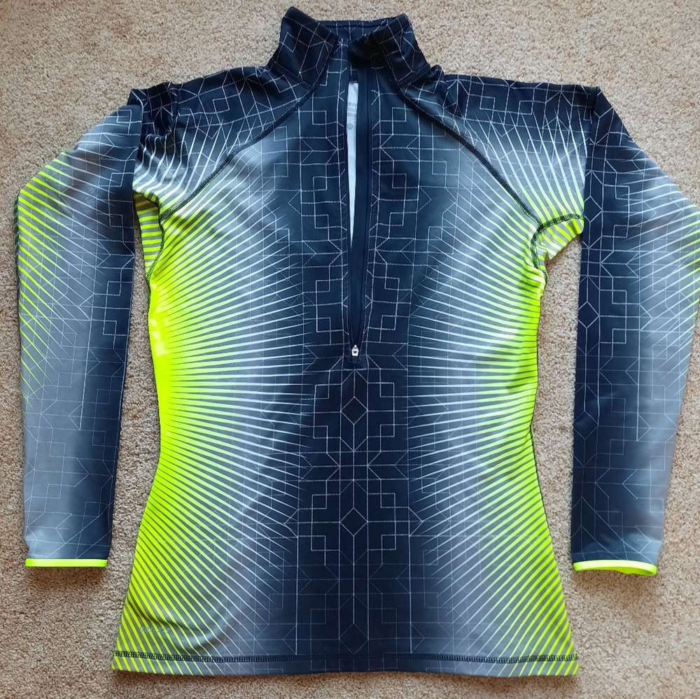 Nike Pro pullover